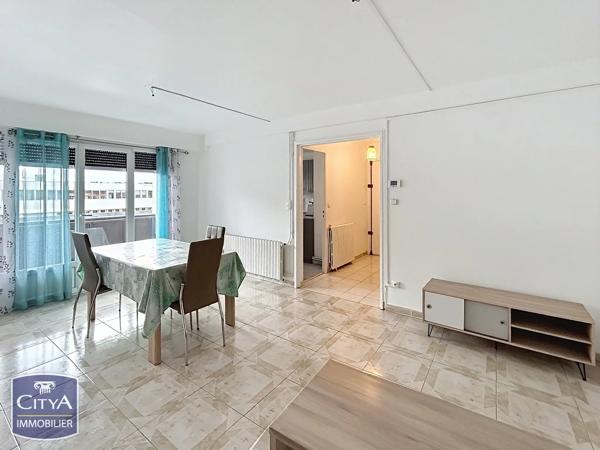 Appartement à vendre 3 pièces 72m² Saint-Quentin (02100)