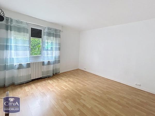 Appartement à vendre 3 pièces 72m² Saint-Quentin (02100)