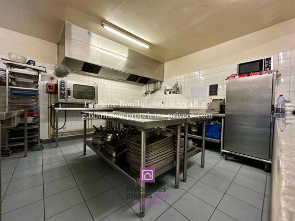 27230  THIBERVILLE -  Restaurant  bar 100 couverts -Terrasse - 110.200