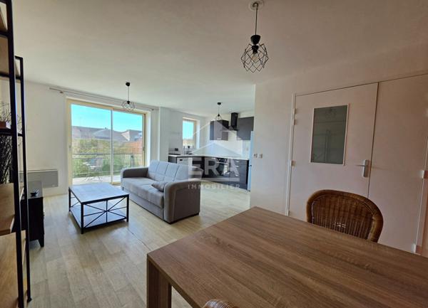 Appartement 1 chambre balcon place de parking