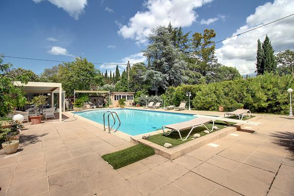 A VENDRE à DRAGUIGNAN - 2 Maisons Draguignan 335 m²