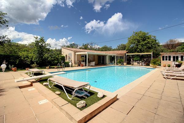 A VENDRE à DRAGUIGNAN - 2 Maisons Draguignan 335 m²