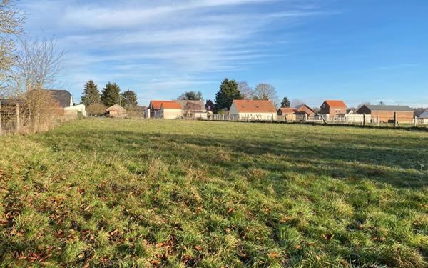 Terrain à vendre    Amigny-Rouy