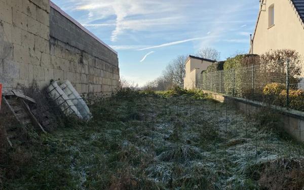 Terrain à vendre    Amigny-Rouy