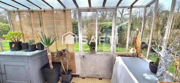 Maison coup de coeur avec 2 chambres, mezzanine, terrain clos avec piscine hors sol, espace de stockage à pied des commerces