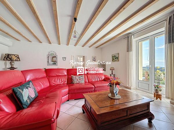 Maison avec vue 3 chambres, garages, jardin