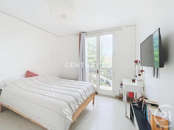 Appartement F4 à vendre  4 pièces - 90 m2 AUBAGNE - 13