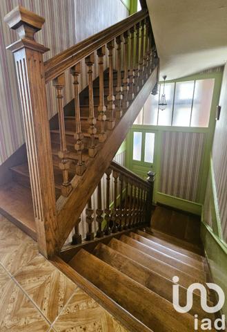 Maison à vendre 11 pièces 265 m² Sablé-sur-Sarthe