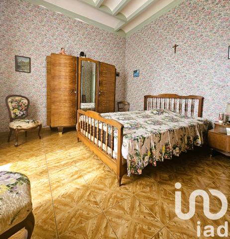 Maison à vendre 11 pièces 265 m² Sablé-sur-Sarthe