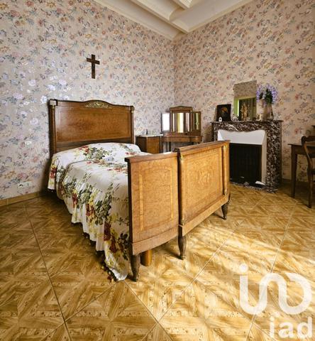 Maison à vendre 11 pièces 265 m² Sablé-sur-Sarthe