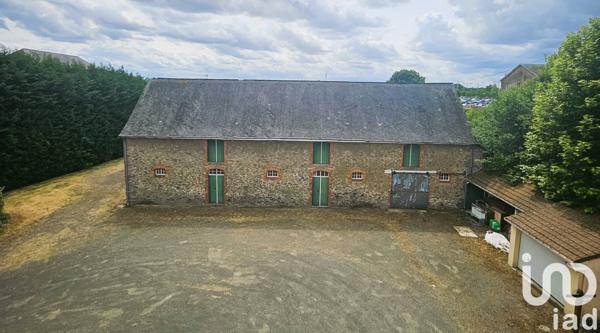 Maison à vendre 11 pièces 265 m² Sablé-sur-Sarthe