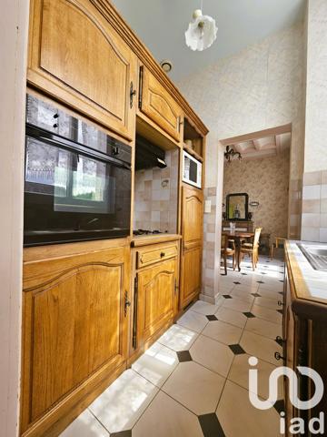 Maison à vendre 11 pièces 265 m² Sablé-sur-Sarthe