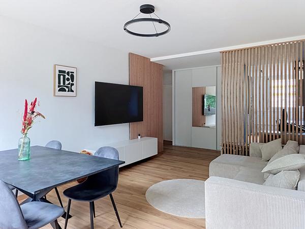 EXCLUSIVITÉ - Saint-Étienne La Métare - Appartement T4 de 73,41 m² - 2/3 chambres - Excellent état - Cave - Proche Parc de l'Europe