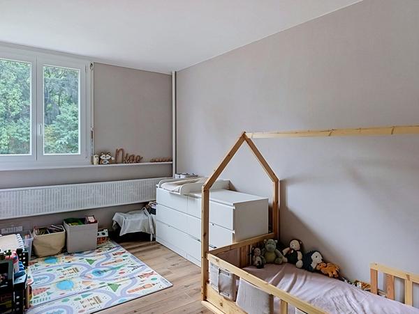 EXCLUSIVITÉ - Saint-Étienne La Métare - Appartement T4 de 73,41 m² - 2/3 chambres - Excellent état - Cave - Proche Parc de l'Europe