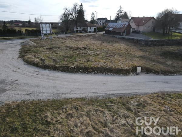 Terrain constructible proche Valdahon de 657m²