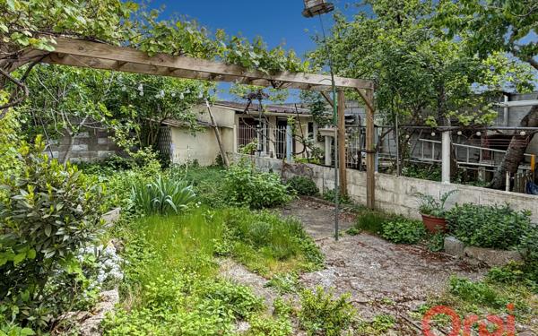 Maison à vendre    3 pièces • 65 m2 Bagnolet