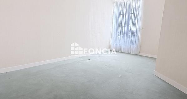 À vendre Appartement 4 pièces 118 m² - Flers 61100