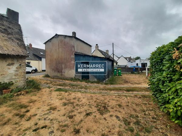Terrain – 1001 m² environ à Saint-Joachim (ref : 79610M)