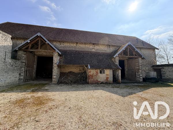 Maison à vendre 8 pièces 258 m² Les Essarts-le-Vicomte