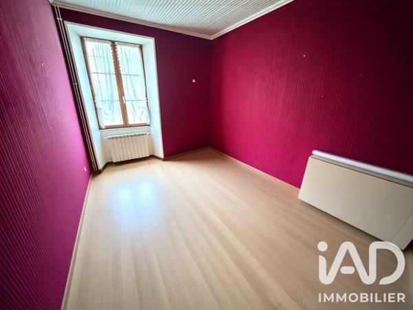 Maison à vendre 8 pièces 258 m² Les Essarts-le-Vicomte