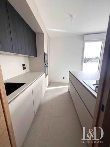 T4 dernier étage expo Sud