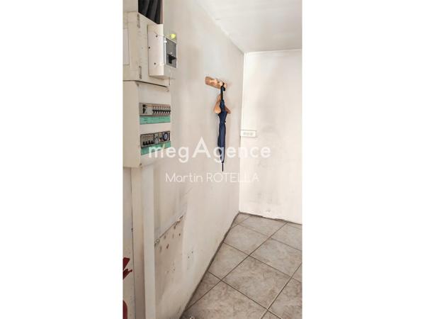 Local Commercial à FREJUS, 83600 - 3 pièces 110m²