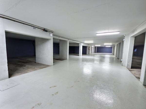 PARKING SECURISE CENTRE VILLE