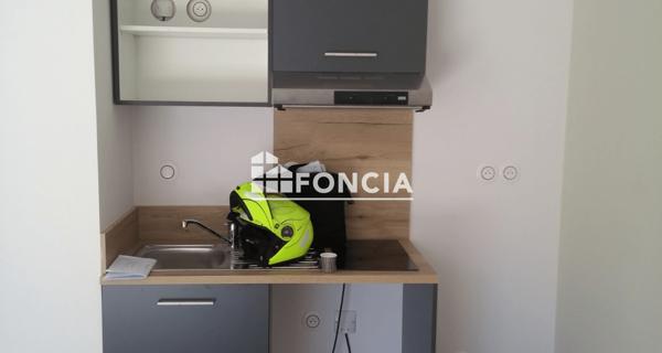 Location Studio 27.6 m² - Juvignac 34990