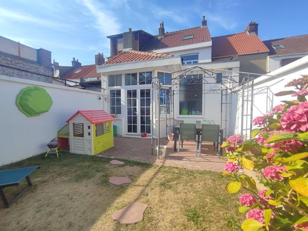Maison bourgeoise de charme ? 155 m² ? 4 chambres ? Jardin exposé Sud