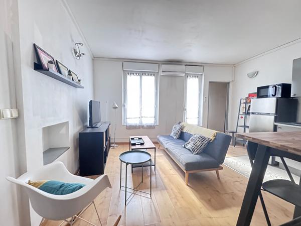 À louer : Studio bis meublé avec chambre en mezzanine en hyper centre d'Orléans