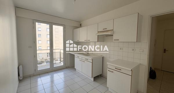 Location Appartement 4 pièces 89.13 m² - Clermont-ferrand 63000