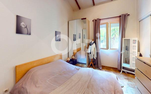 Maison à vendre    4 pièces •  Solliès-Ville