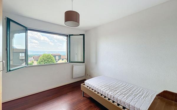 Appartement à vendre    5 pièces • 113,40 m2 Péron