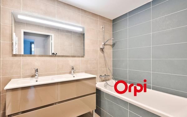 Appartement à vendre    4 pièces • 89 m2 Lyon 2