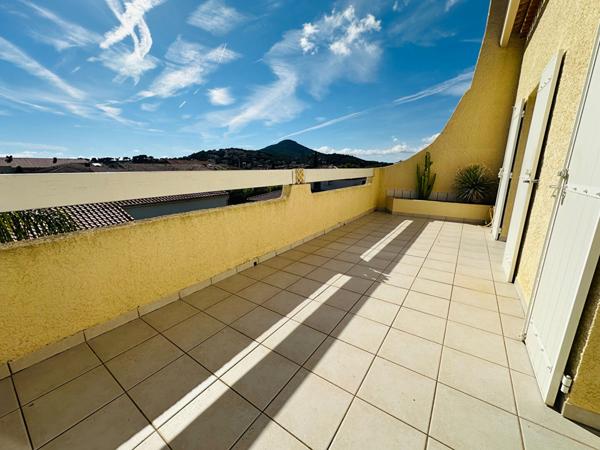 Maison en parfait état avec piscine - Calme et emplacement recherché