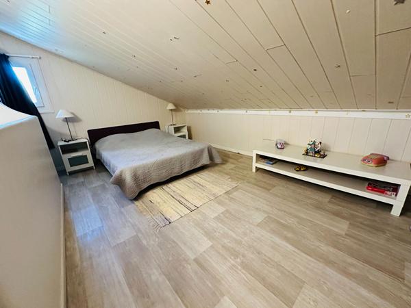 Maison en parfait état avec piscine - Calme et emplacement recherché