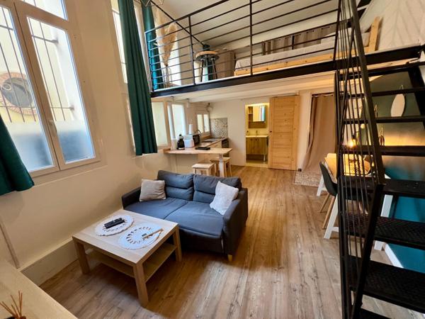 Studio Loft , 32 m2 (immeuble bourgeois Rue de l'Ange)Perpignan