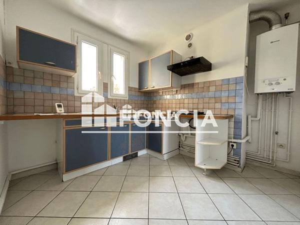 Location Appartement 3 pièces 55.29 m² - 2EM ETAGE GAUCHE Carcassonne 11000