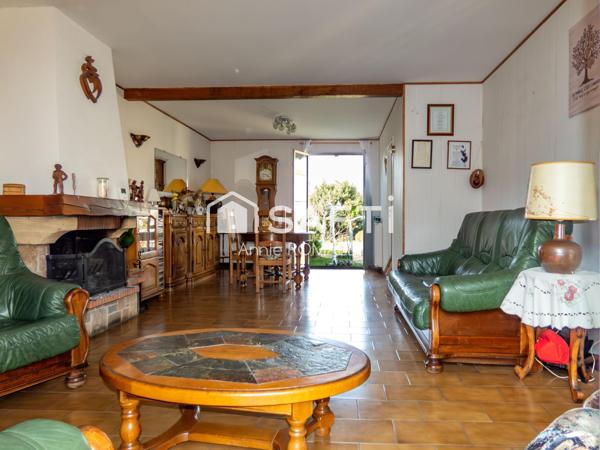 CHARMANTE MAISON FAMILIALE DE 102m2 SUR UN TERRAIN DE 461m2