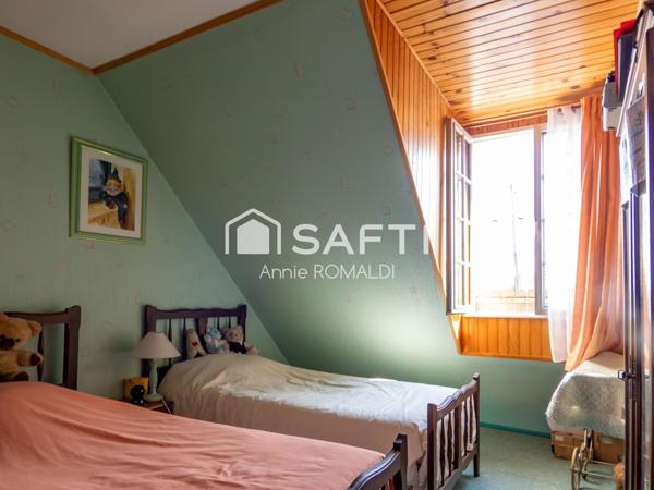 CHARMANTE MAISON FAMILIALE DE 102m2 SUR UN TERRAIN DE 461m2