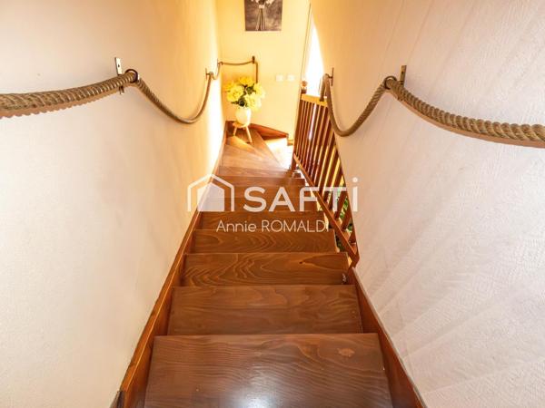 MAISON FAMILIALE DE 3 CHAMBRES DE 102m2 SUR UN TERRAIN DE 461m2 AVEC GARAGE