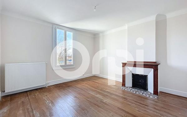 Maison à louer    4 pièces •  Le Cuing