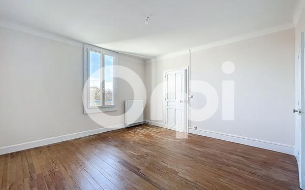 Maison à louer    4 pièces •  Le Cuing