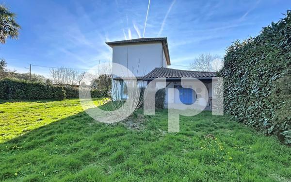 Maison à louer    4 pièces •  Le Cuing