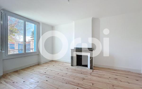 Maison à louer    4 pièces •  Le Cuing