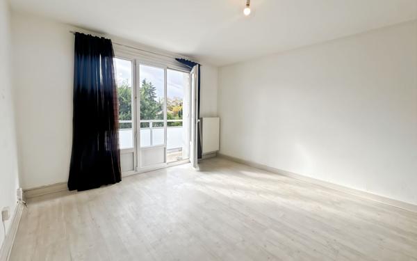 Appartement à vendre    3 pièces • 60,74 m2 Valence