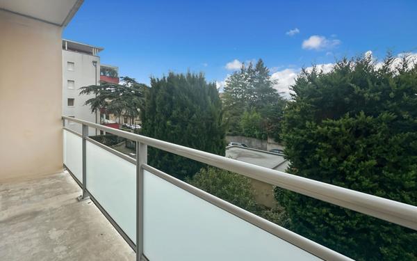 Appartement à vendre    3 pièces • 60,74 m2 Valence