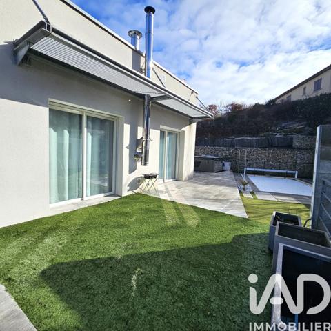 Maison à vendre 5 pièces 147 m² Saint-Genest-Lerpt