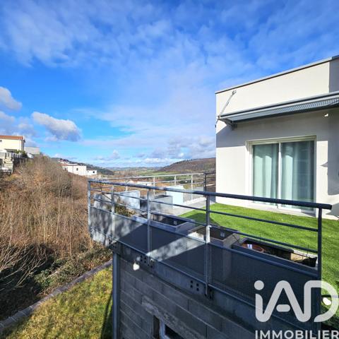 Maison à vendre 5 pièces 147 m² Saint-Genest-Lerpt