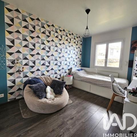 Maison à vendre 5 pièces 147 m² Saint-Genest-Lerpt